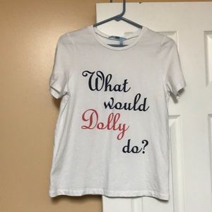 Draper James t-shirt size: Medium